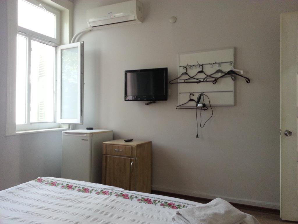 Laguna Otel Pansiyon Измир Екстериор снимка