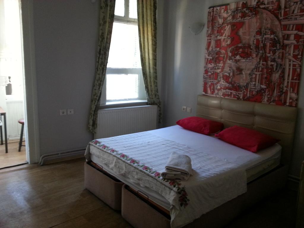 Laguna Otel Pansiyon Измир Екстериор снимка